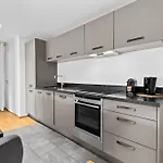 Apartment Luxueux Deux Pieces - Proche De La - Fu *