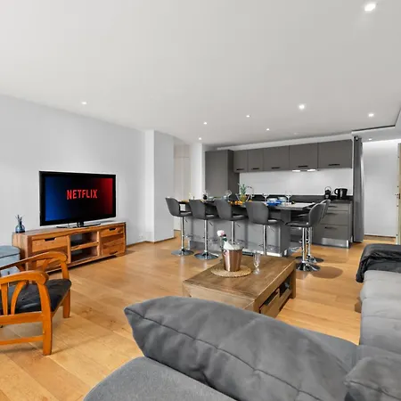 Luxueux Deux Pieces - Proche De La - Fu דירה *