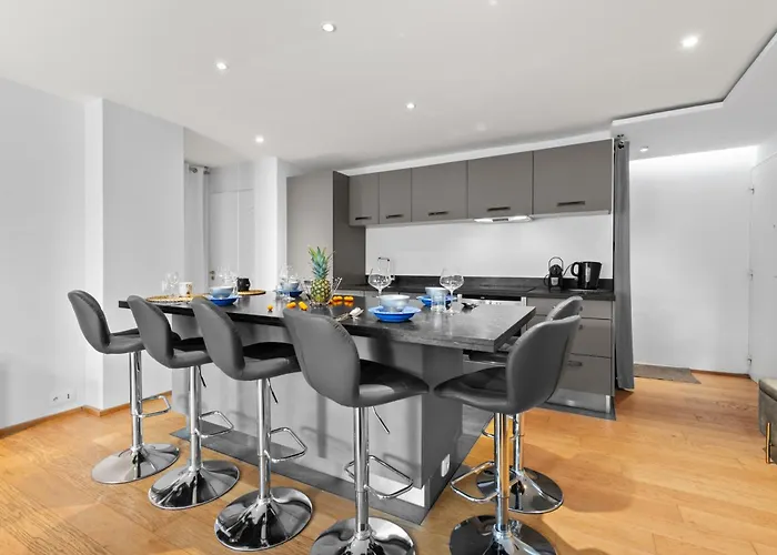 Luxueux Deux Pieces - Proche De La - Fu * קאן